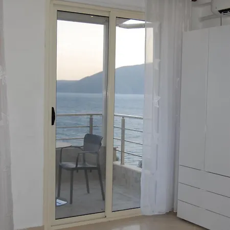 M & A - Sea View Appartement