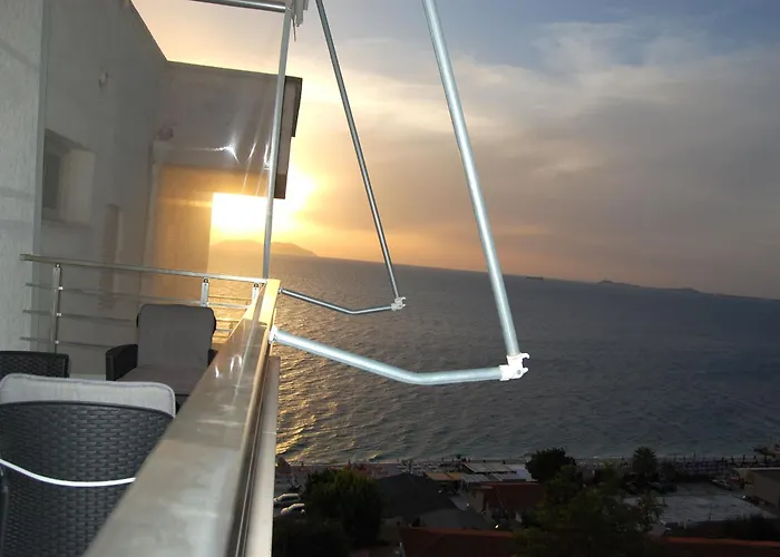M & A - Sea View Apartment Vlore
