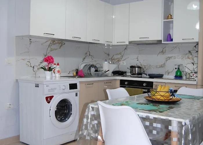 M & A - Sea View Apartment Vlore